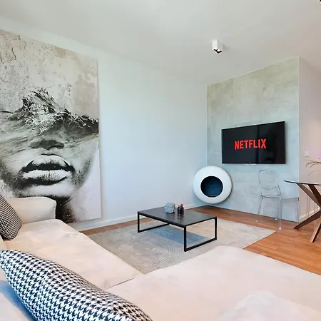 Sea View Apartment