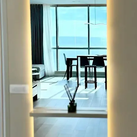 Sea View アパート ドゥラス